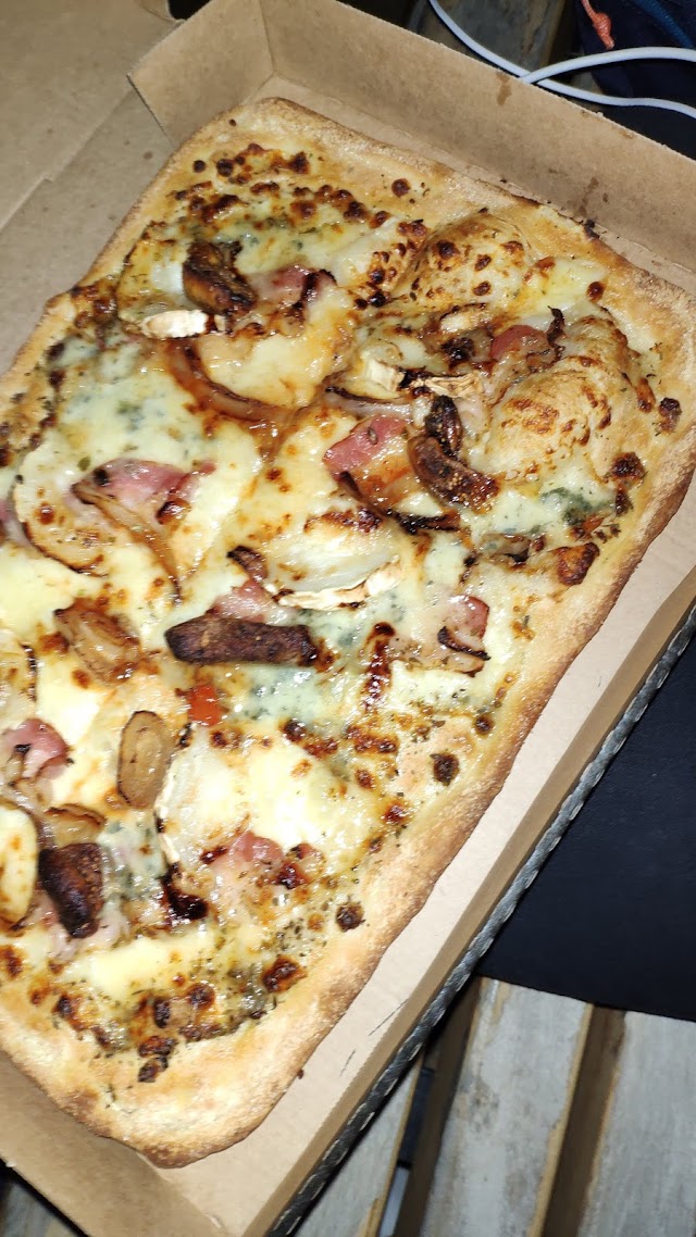 Domino's Pizza - Closed