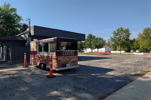 Black Pearl Tiki Java Coffee Drive Thru Oregon - Thumbnail