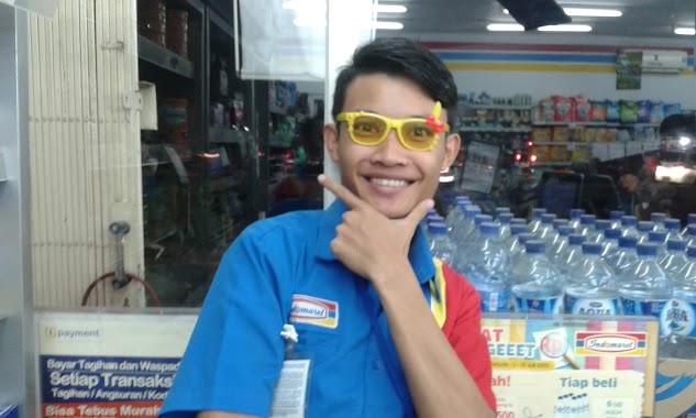 Indomaret Raya Bogor Km 44, Author: Hari Yudiyanto