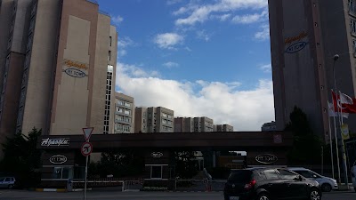 Photos of RE / MAX Abc Ağaoğlu My Town Sales Office