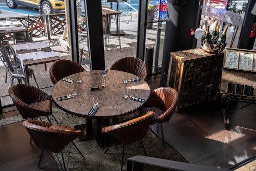 Niewinni Czarodzieje 44