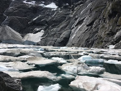 photo of Crucible lake