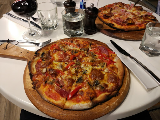 SOLE RESTAURANT & BAR