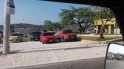 Photos of Mirador Lago Del Cisne Park
