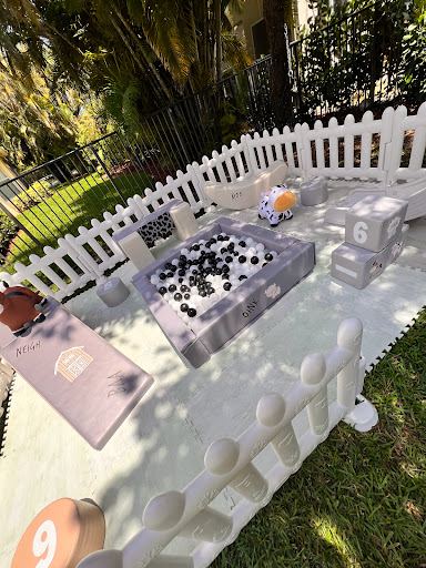 Happy Happy Soft Play - Thumbnail