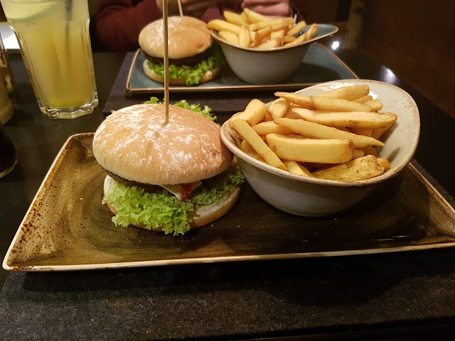 HANS IM GLÜCK - Burgergrill Köln | Am Ring