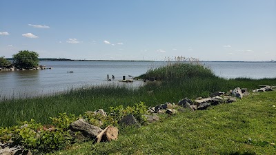 New Castle Battery Park