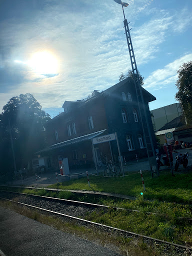 Karpfham - Visual