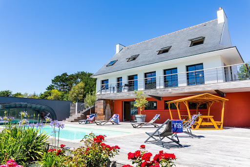 Photo de Gîte le Kalon Breizh avec piscine chauffée, sauna et terrain de pétanque à Beuzec-Cap-Sizun (29790)