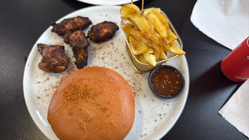 Photo 6 - la casa del burger
