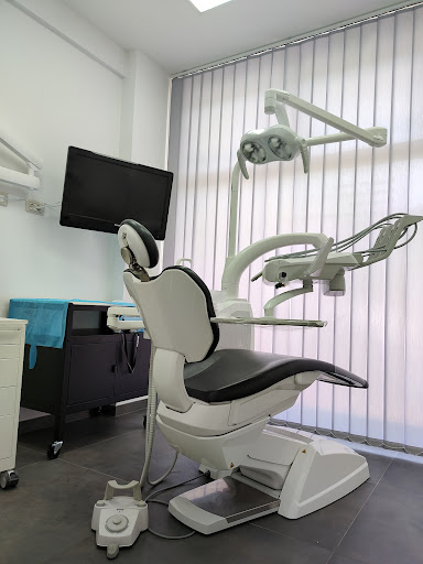 dr Fantoni Francesco odontoiatra odontologo forense - Thumbnail
