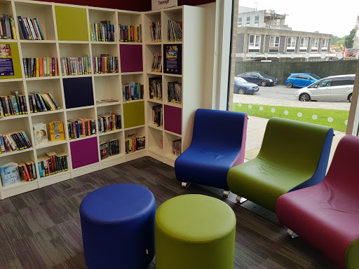 Hemel Hempstead Library Gallery - United Kingdom