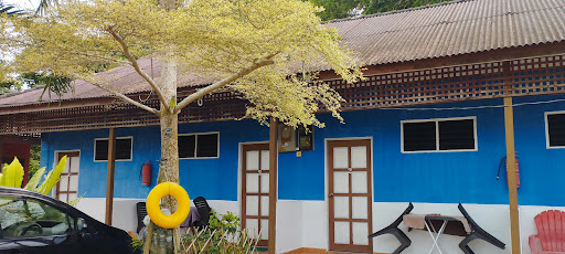 Rizalan Chalet & Cafe