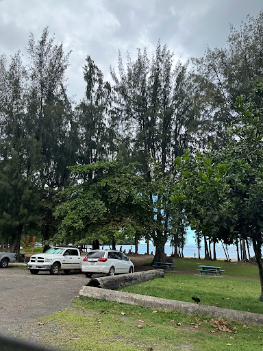 Kahana Bay Beach Park - Thumbnail