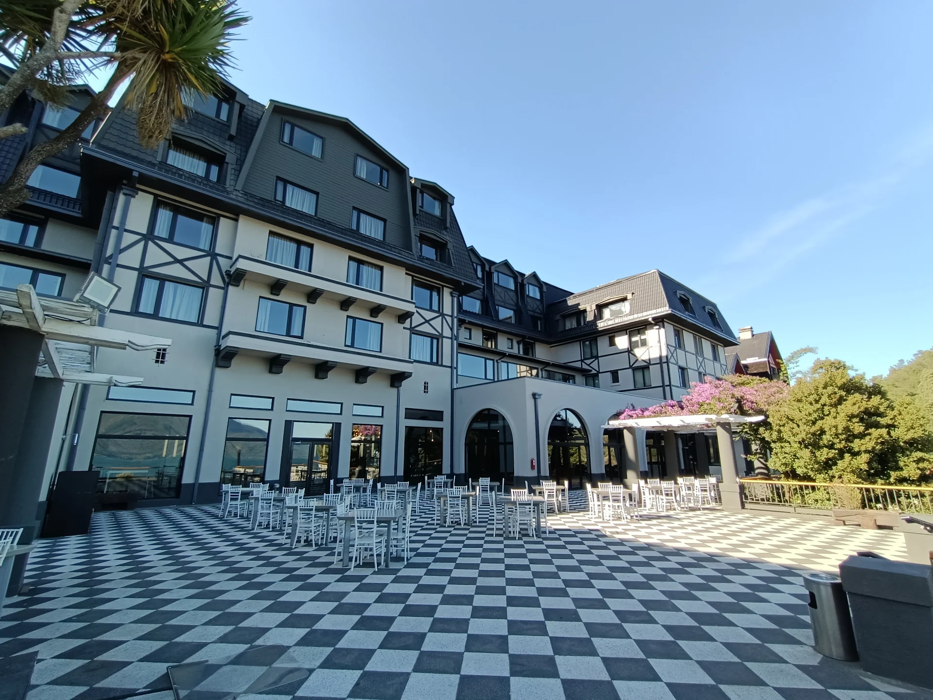 Hotel Enjoy Pucón