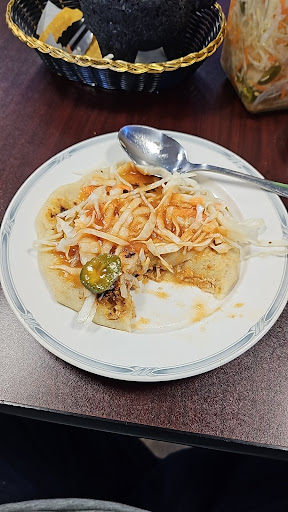 Restaurant La Pupusa Loca - Thumbnail