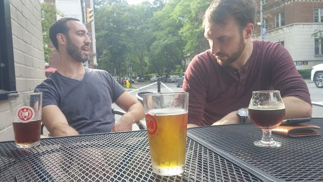 Half Pint Pub