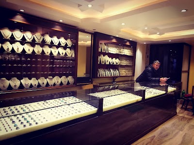 Photos of Classical Gold And Silver Handicraft