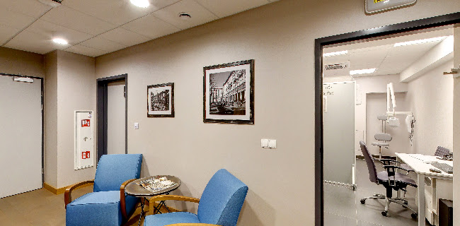 Komentarze i opinie o Medicover Stomatologia | implanty zębów, invisalign pl. Konstytucji