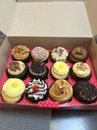 Smallcakes Buford: A Cupcakery and Creamery - Thumbnail