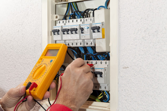 Elektryk Kraków, usługi elektryczne, pogotowie, instalacje 24h