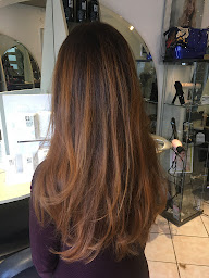 Photo n°39 de Relook Styl Arcachon à Arcachon (Salon de coiffure)