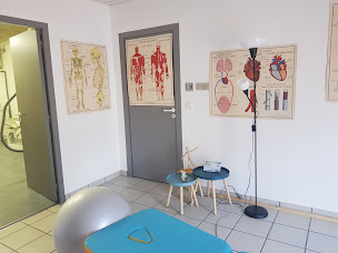 Photo n°1 de Cabinet d'ostéopathie BRUYAS Manon à Pralong (Ostéopathe)