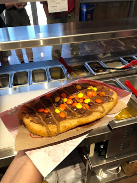 BeaverTails (Green Gables) by null