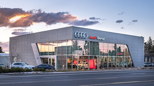 Audi Bend - Visual
