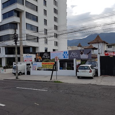 photo of Hospital Clinico Veterinario Perro Salud