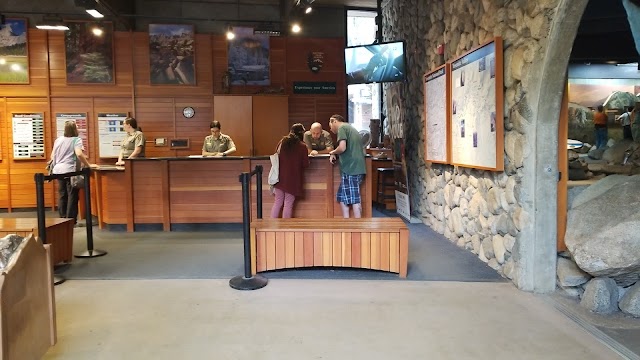 Yosemite Valley Visitor Center