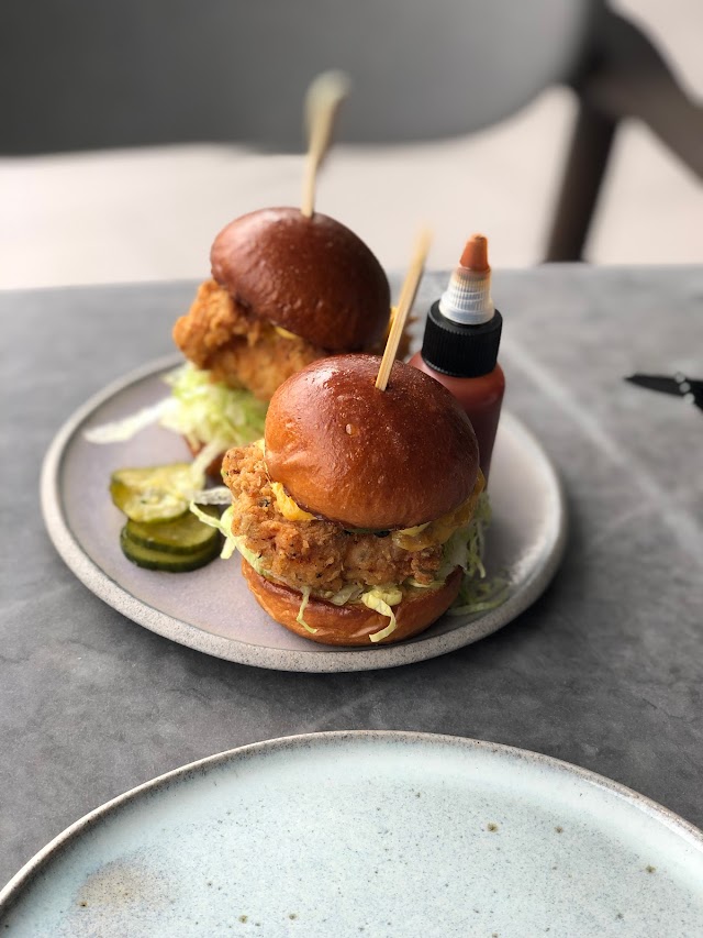 b+f Open Flame Kitchen