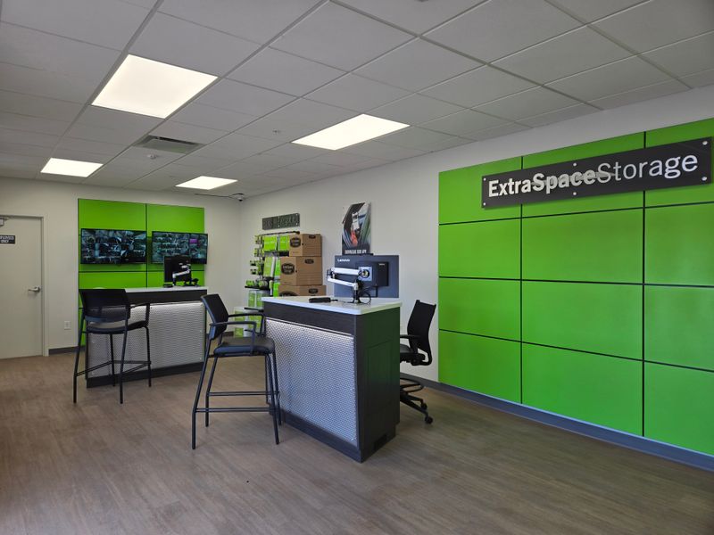Extra Space Storage photo 2