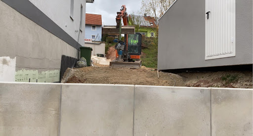 LIRI BAU - Thumbnail