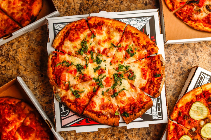 Pie Whole Pizza by null