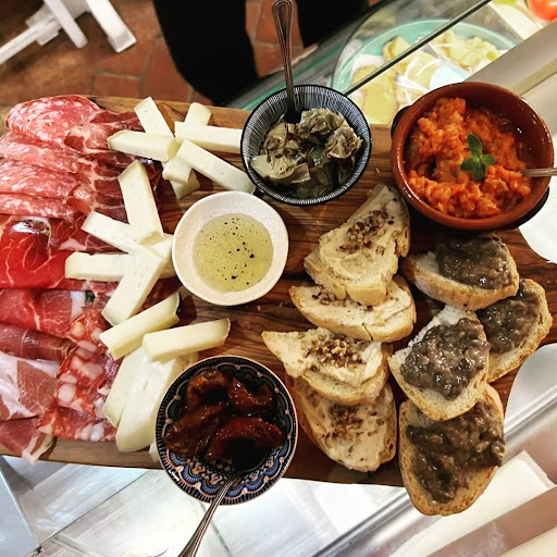 Dal Toscano Bistrot- Sapori&Tradizione -Bruschette & taglieri Gallery - Italy