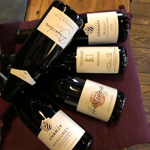 Opinii despre L'officine în Nansouty-Saint-Genès - Caviste