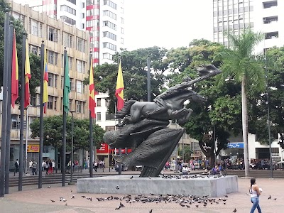 Photos of Alcides Ar&eacute;valo Mall