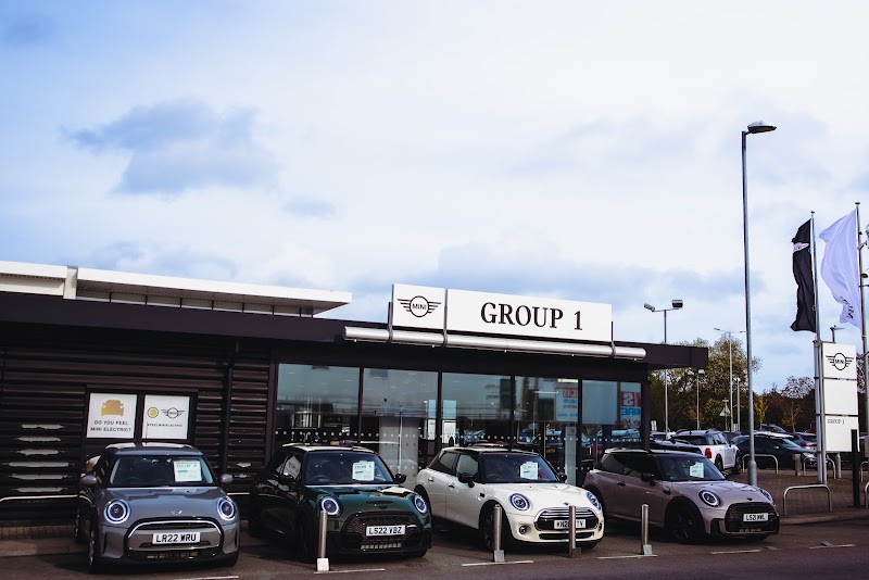 Group 1 Borehamwood MINI photo 2