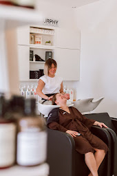 Photo n°24 de AM Création à Perpignan (Magasin de produits de beauté)