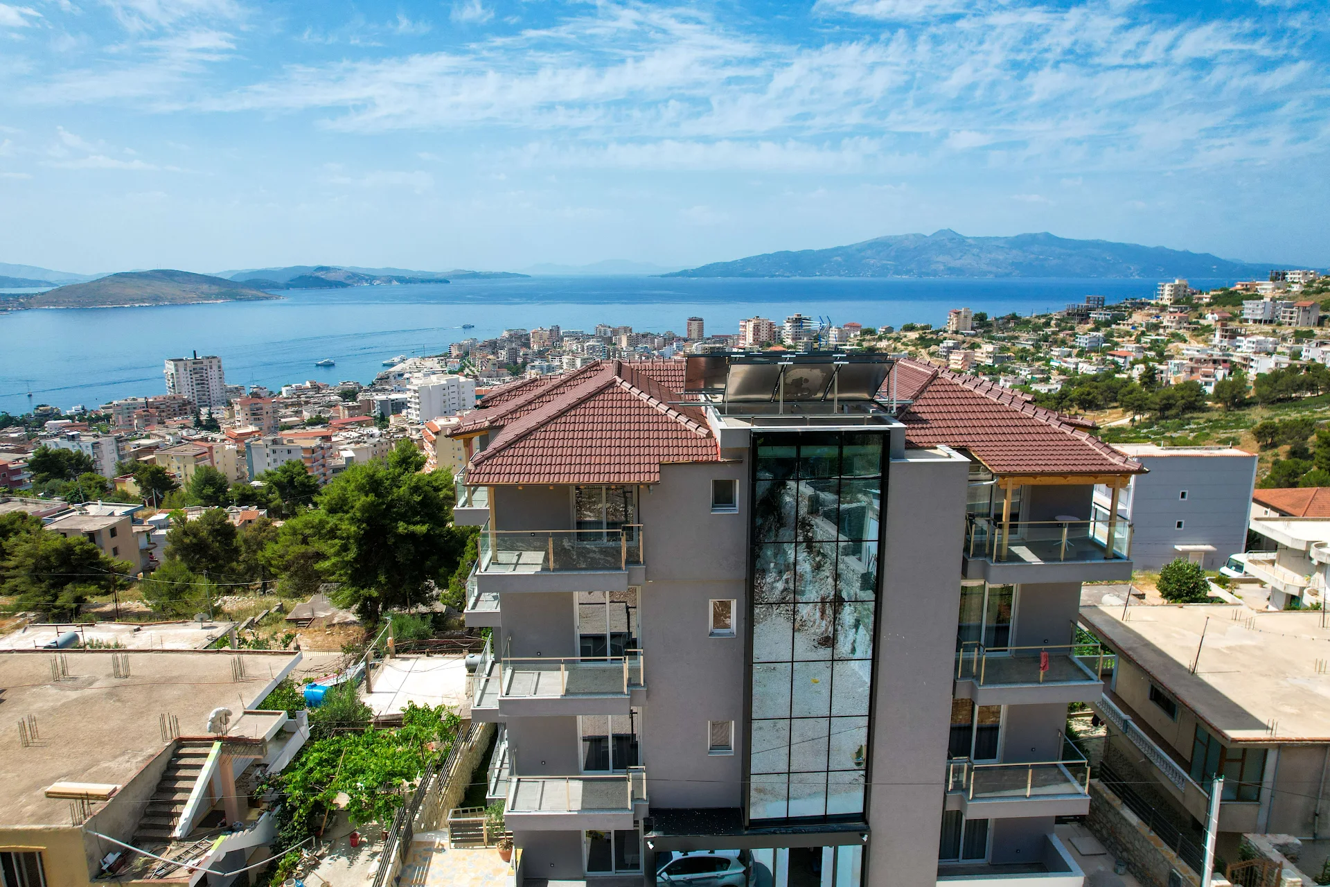 Angel Saranda Palace