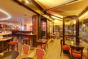 Photo n°35 de La Tribune à Paris (Salon de thé)