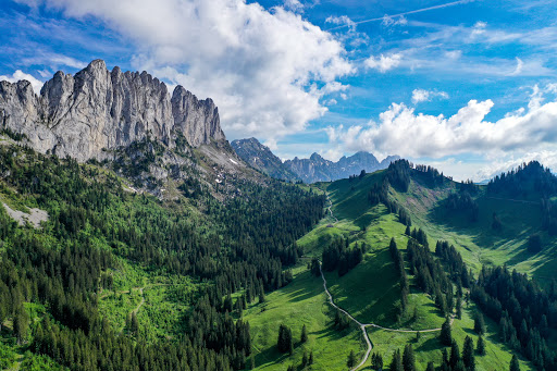Chantal & Max Switzerland Travel Design - Thumbnail