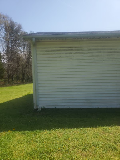Dillenger Pressure Washing - Thumbnail