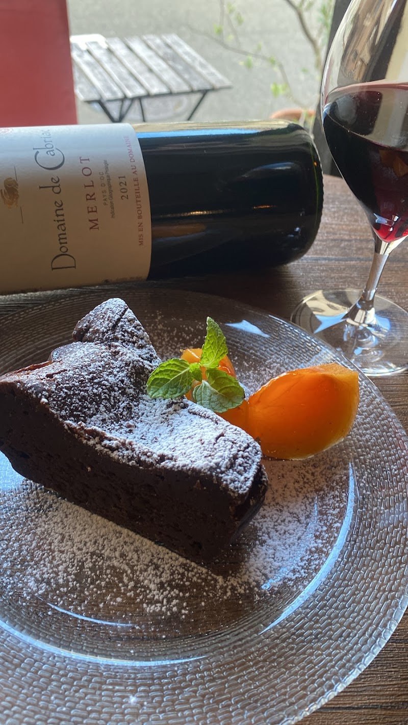 Cafe&Dining Karaltupo(カフェ&ダイニング カラッポ)