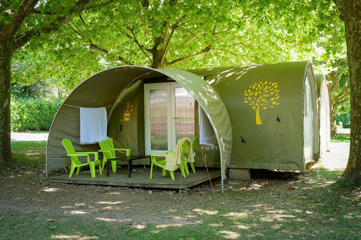 Photo de Camping Le Bois de Cornage - Grenoble - Vizille à Vizille (38220)