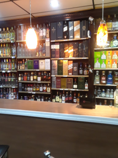 Rm Liquor Store