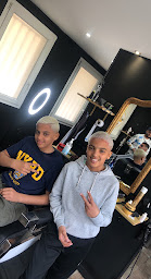 Photo n°9 de 09 Barbershop à Aulnay-sous-Bois (Salon de coiffure)