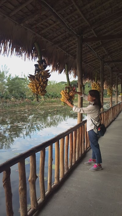 Photos of Shan Golden Egg Resort & Restaurant