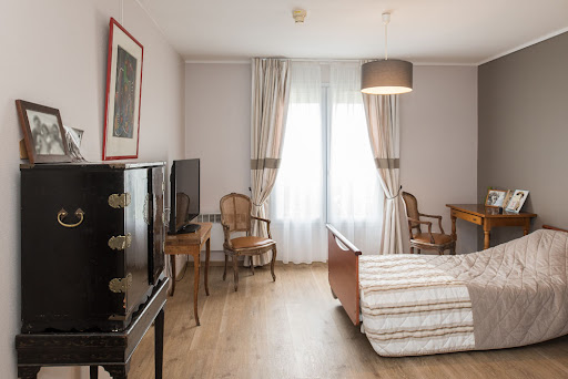 Photo de Ehpad Korian Villa des Cébrades à Atur (24750)